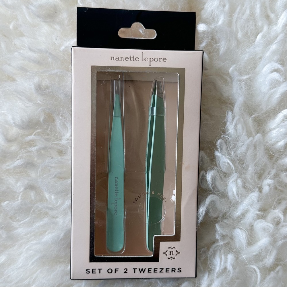 Nanette Lepore Set of 2 Tweezers